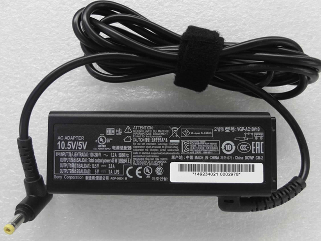 Batterie pour 100-240V 50-60Hz (for worldwide use) 10.5V 3.8A VGP-AC10V9