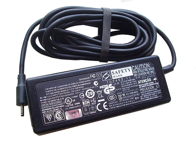 Batterie pour 100-240V  0.6A 50-60Hz (for worldwide use) 12V 1.5A 18W  12V 1.5A