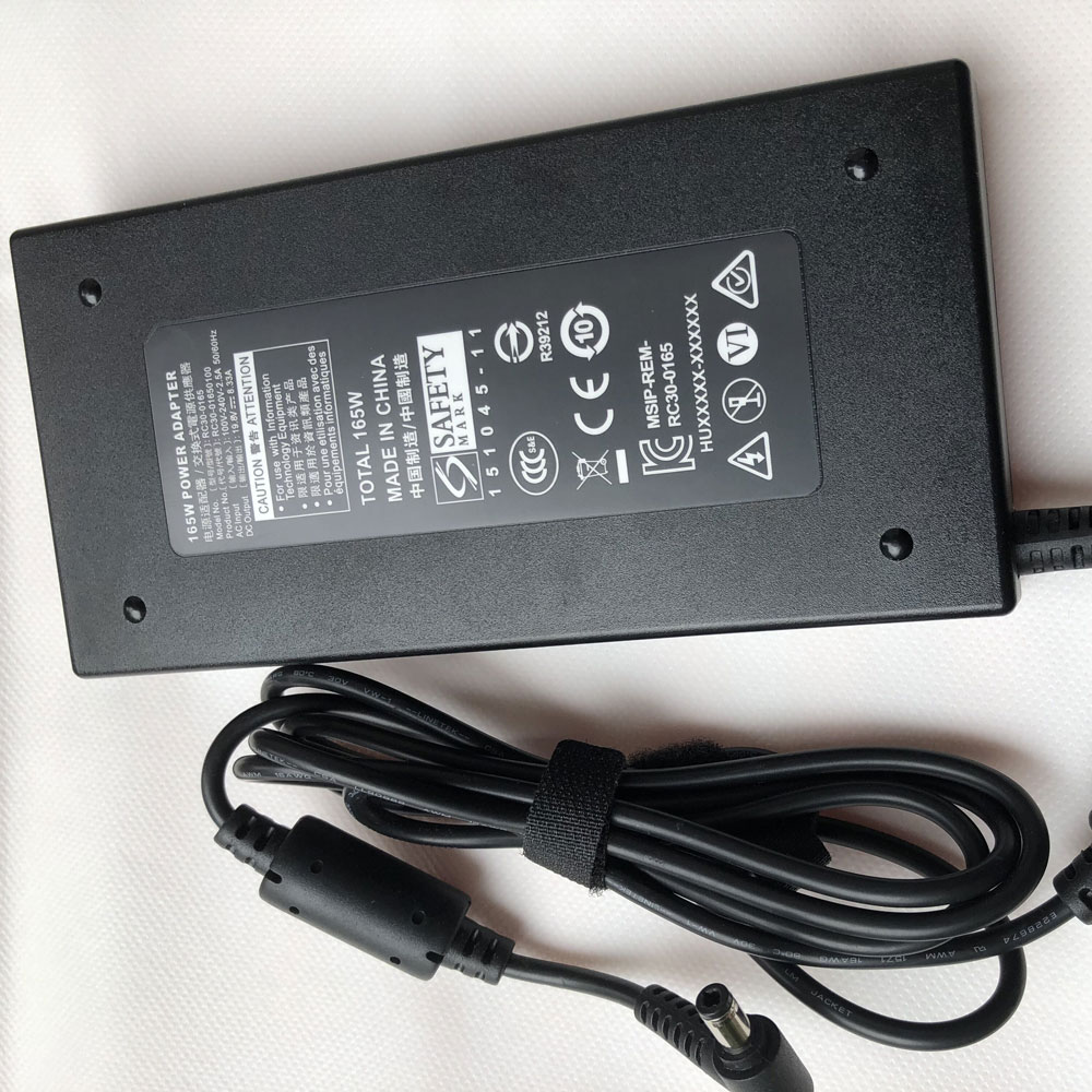 Batterie pour 100-240v V`2.5 A,/ 50-60 Hz 19.8V 8.33A /165W RC30-0165